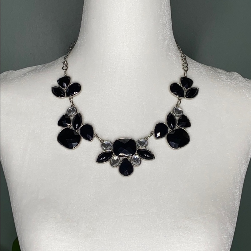 Silver & Black Fashion necklace